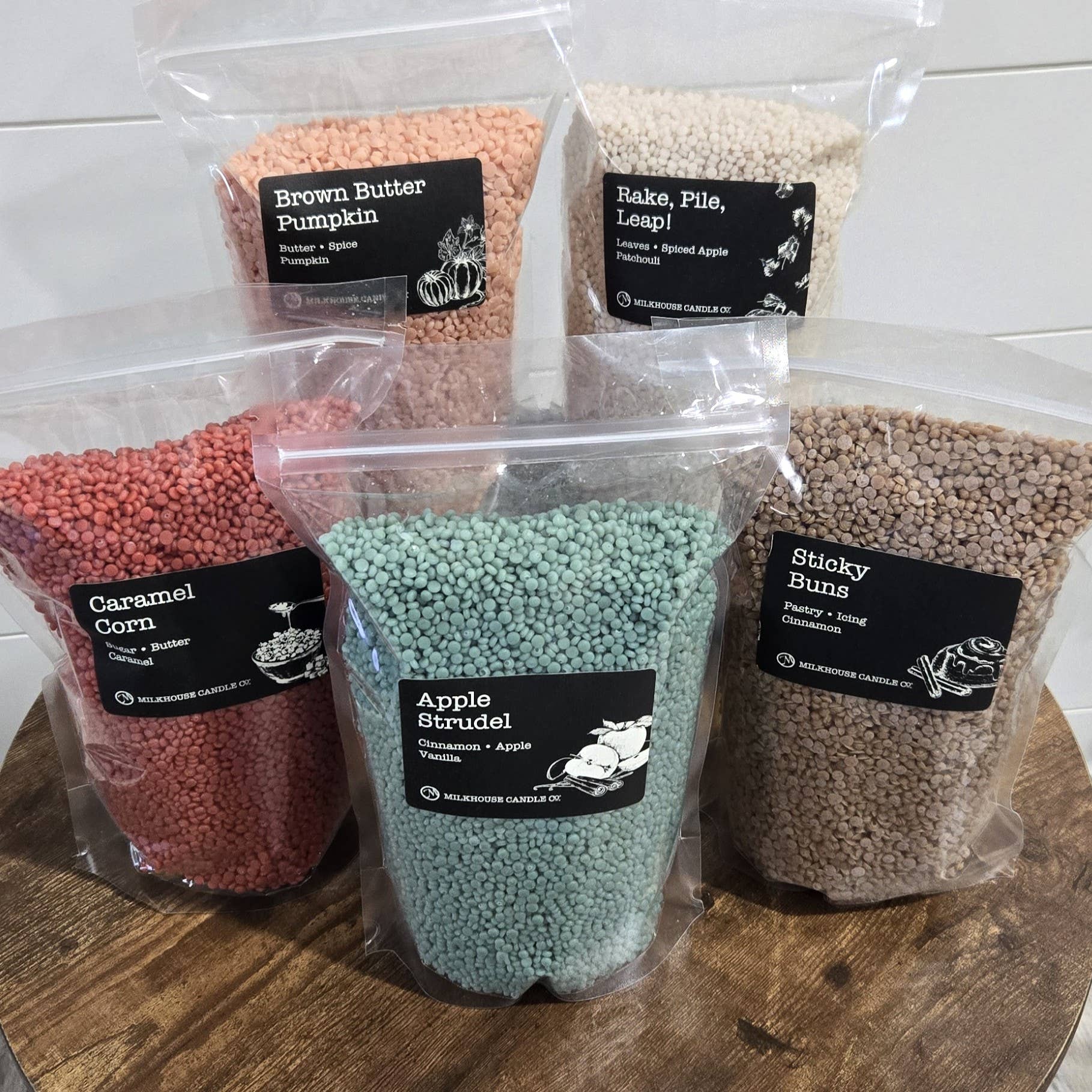 Soy Wax Scented Beads - 2lb Refill for A La Carte Candle Bar: Layer Cake