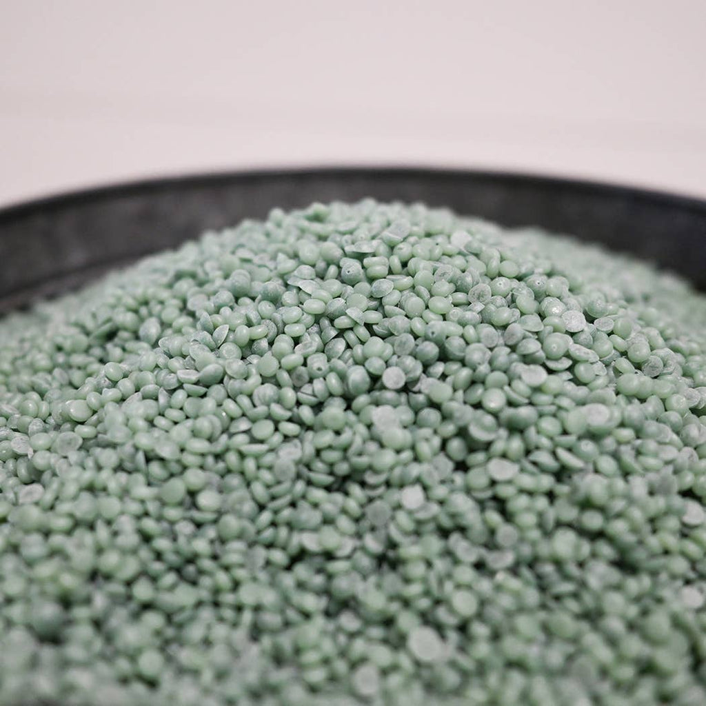 Soy Wax Scented Beads - 2lb Refill for A La Carte Candle Bar: Raspberry Sangria