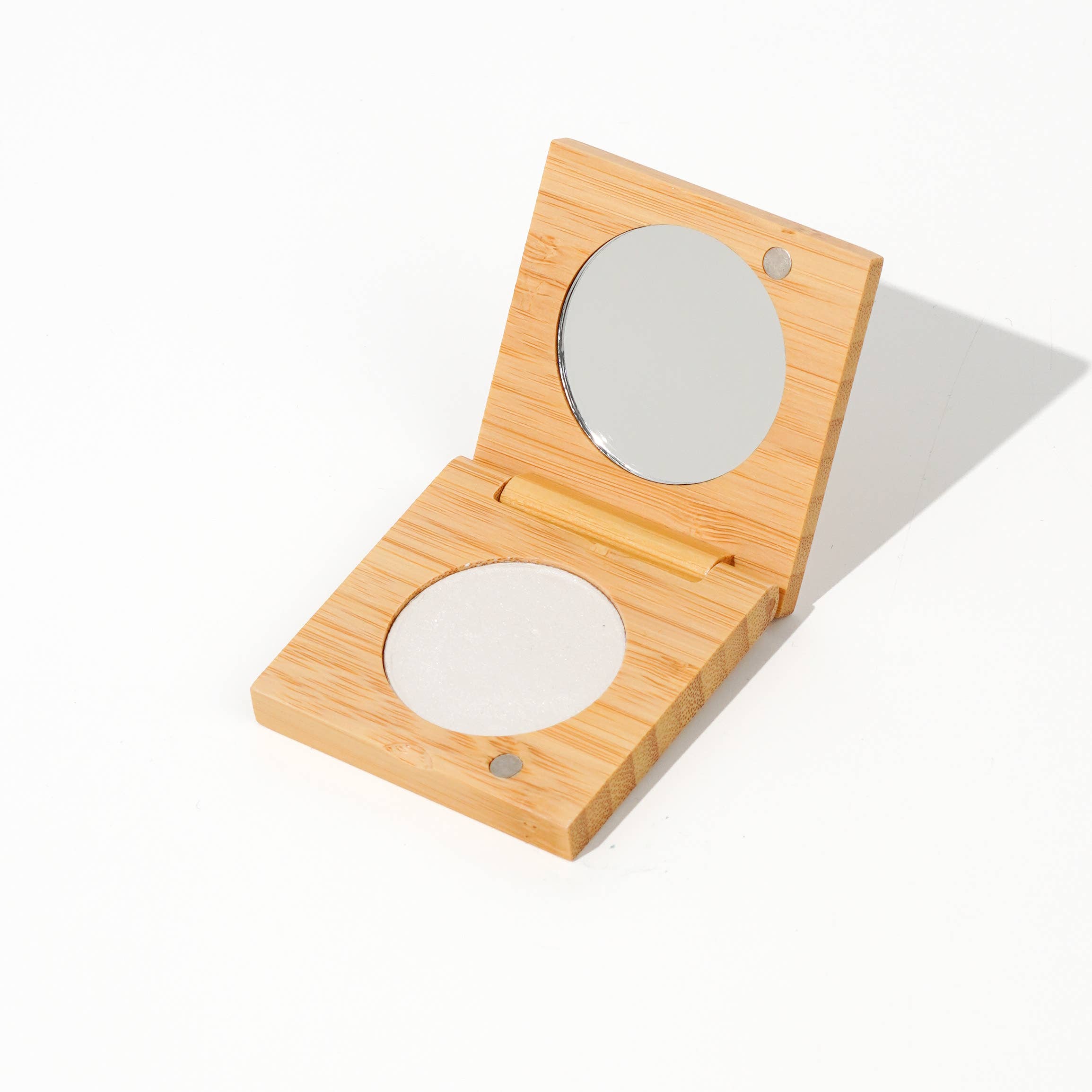 Pressed Mineral Highlighter | Refillable Zero Waste Makeup: Tundra