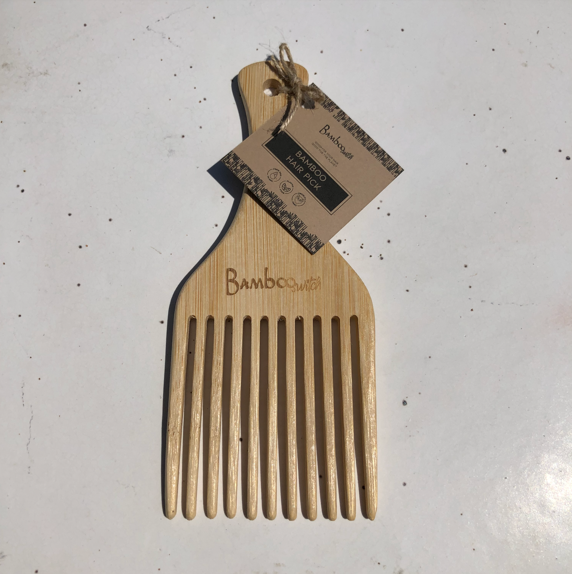 Bamboo Hair Pick | Faire Market Bestseller