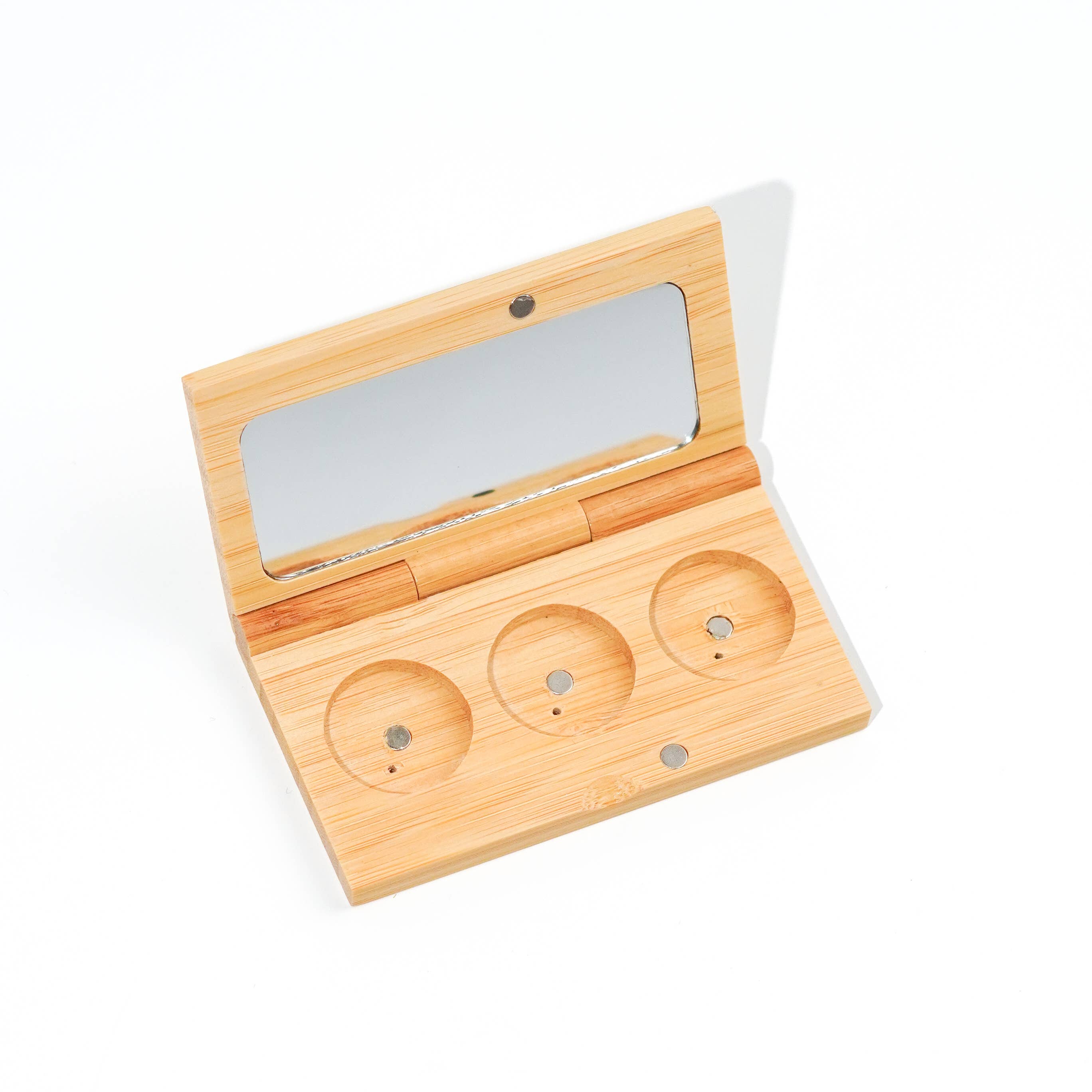 Bamboo Eyeshadow Palette | Refillable Zero Waste Palette