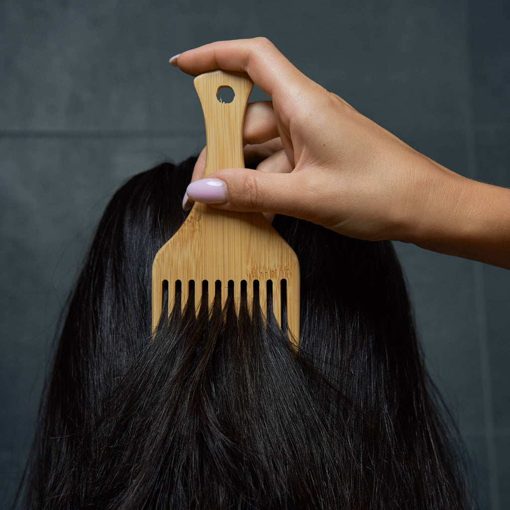 Bamboo Hair Pick | Faire Market Bestseller